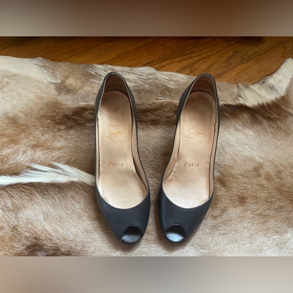 Christian Louboutin Shoes Grey Christian Louboutin Peep Toe Pumps